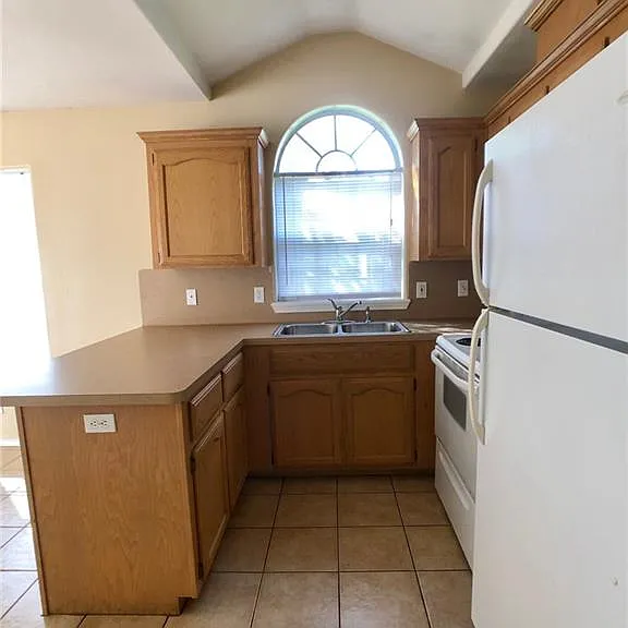 808 N Cross Ln #1 — Photo 5