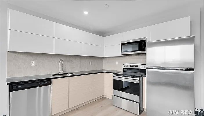 1st image of 92 Linden Blvd #4B