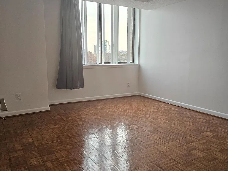 3709 S George Mason Dr #710 — Photo 13