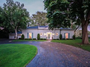 330 Plymouth Rd SE, East Grand Rapids, MI 49506