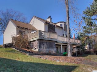 35 Castle Point Rd, Athens, NY 12015