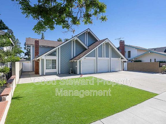 3rd image of 2556 E Elsiena Way
