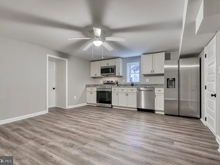 6722 Brentwood Ave #B — Photo 1
