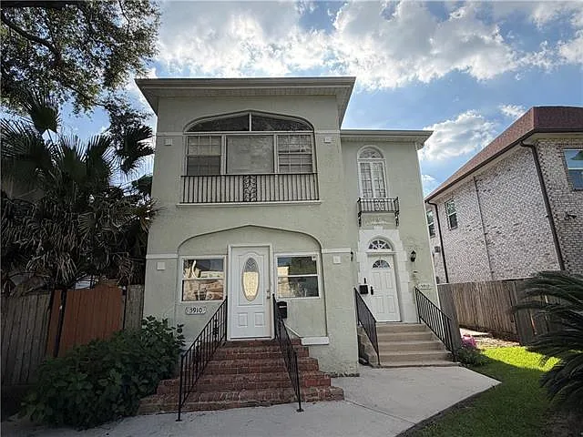 5910 Louis Xiv St