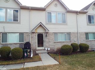 29435 Maurice Ct, Chesterfield, MI 48047