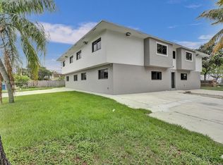 3780 SW 14th St #1, Fort Lauderdale, FL 33312