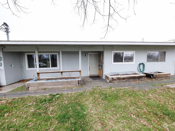 8957 Tinker Loop #B, Moses Lake, WA 98837
