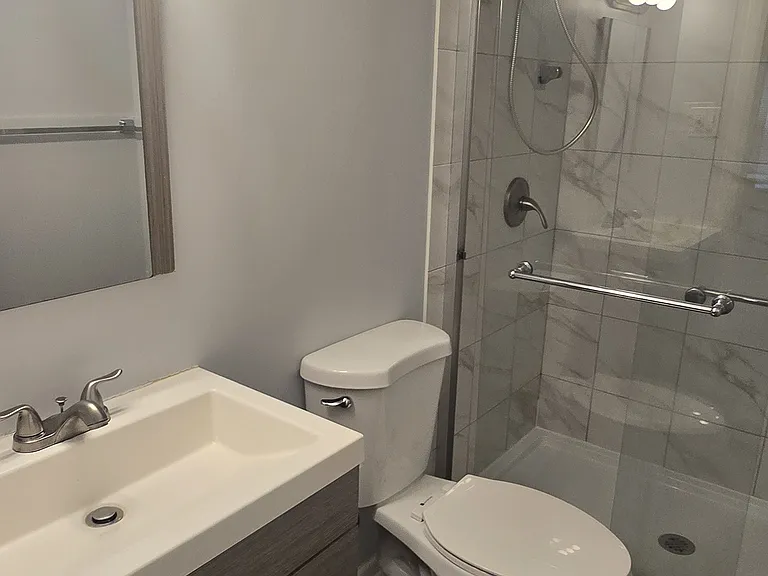 5143 N McVicker Ave #2 — Photo 3
