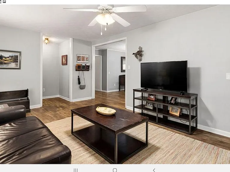 635 Apache St — Photo 3