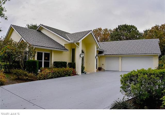 1st image of 813 Pine Creek Ln