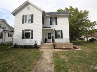 211 W Pershing St, Morton, IL 61550