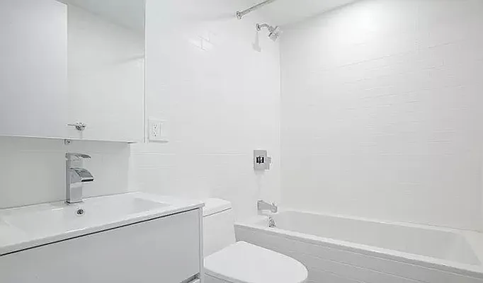 Rented by Green Leaf Management, LLC | media 11