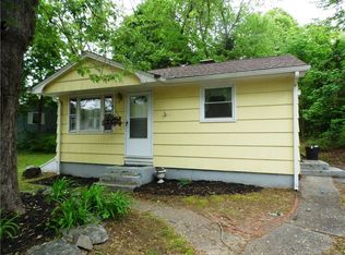 61 Mohegan Park Rd, Norwich, CT 06360