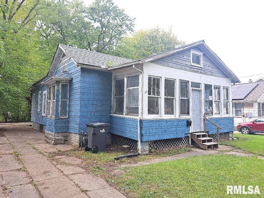 1205 S 3rd St photo 1
