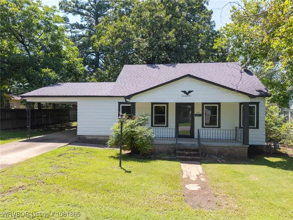 705 N 40th St, Fort Smith, AR 72903