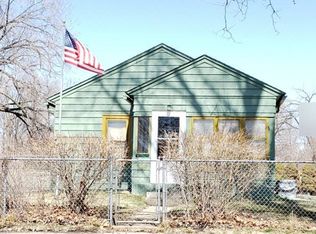 702 E Jackson Ave, Des Moines, IA 50315