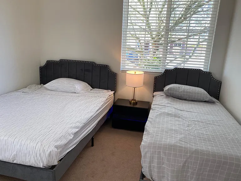 10512 Aurora Pl — Photo 9