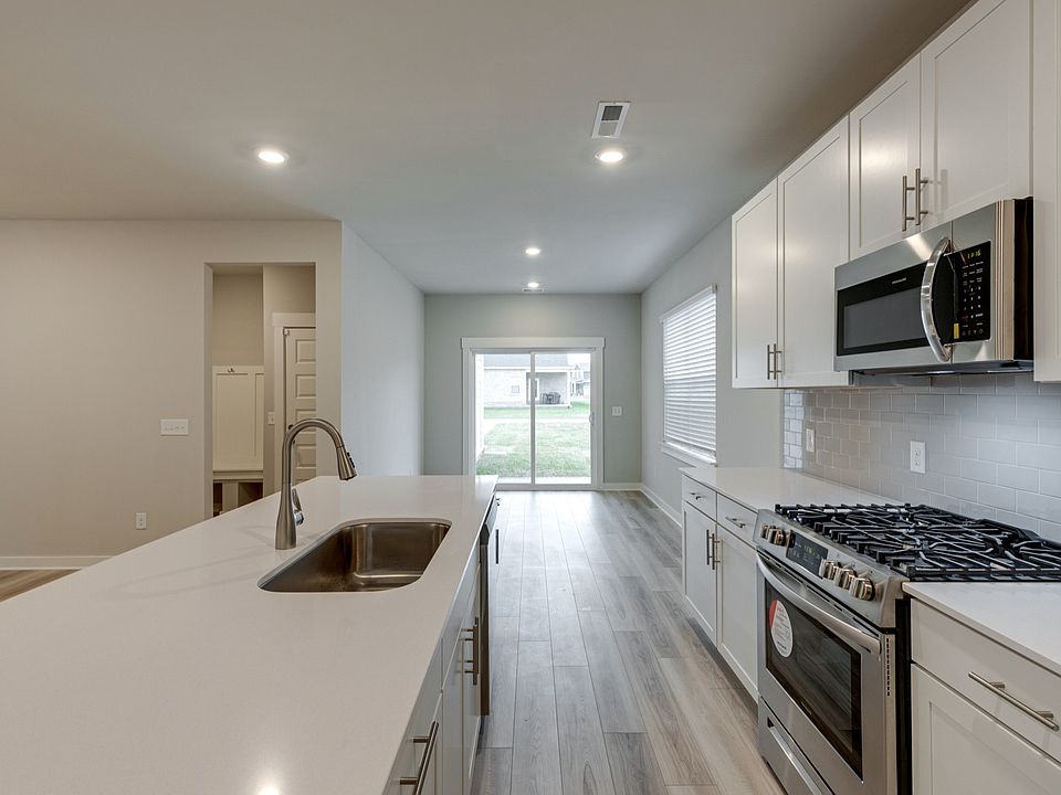 1st image of 1207 Ross Farms Blvd Lot 184