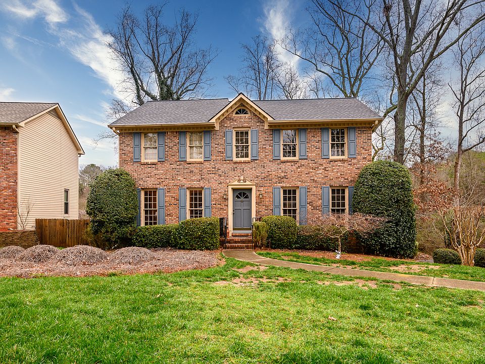 1st image of 335 Sea Holly Cir