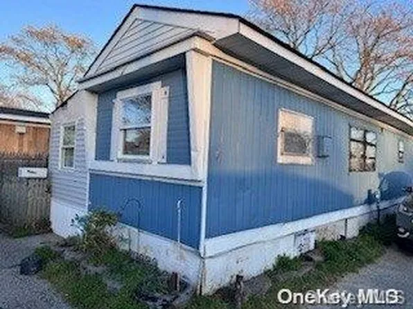 6 Birch Avenue, Bay Shore, NY 11706