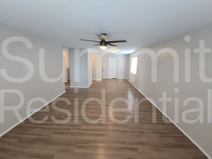 3350 Pioneer Crossing Dr — Photo 16
