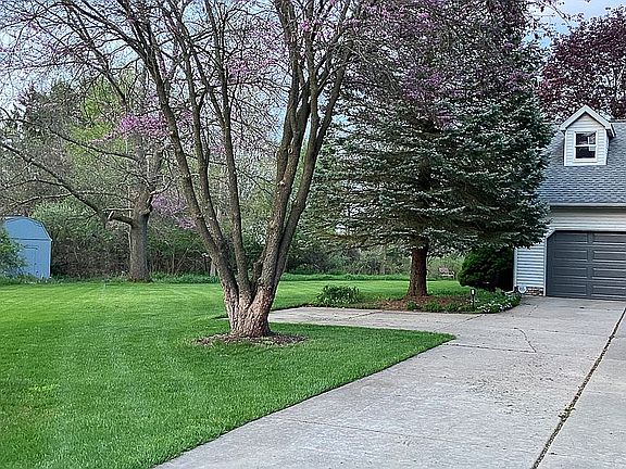 2nd image of 3559 Timber Ridge Dr