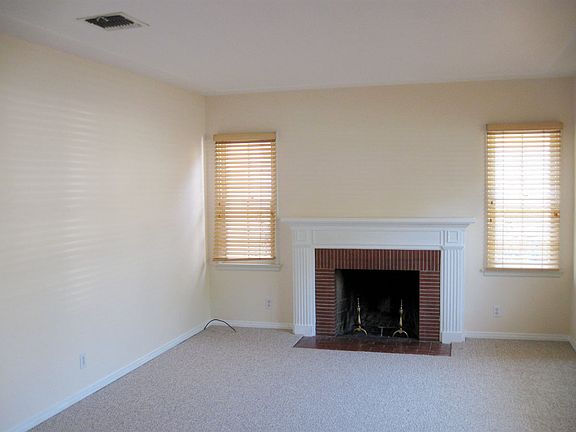 2nd image of 2628 Fairway Ave