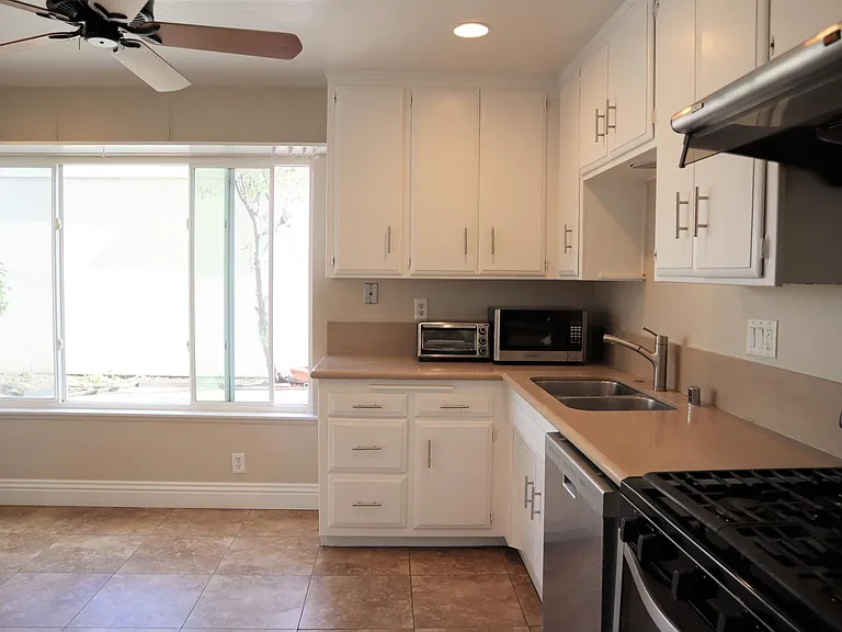 21 Woodland Dr — Photo 4