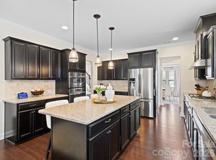 12610 Old Westbury Dr, Cornelius, NC 28031