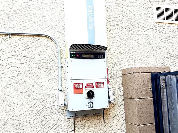 50929550_339201963473507_282285799964147