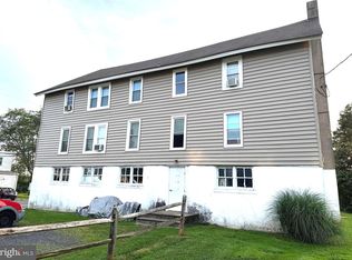 2420 N 5th St APT E, Perkasie, PA 18944