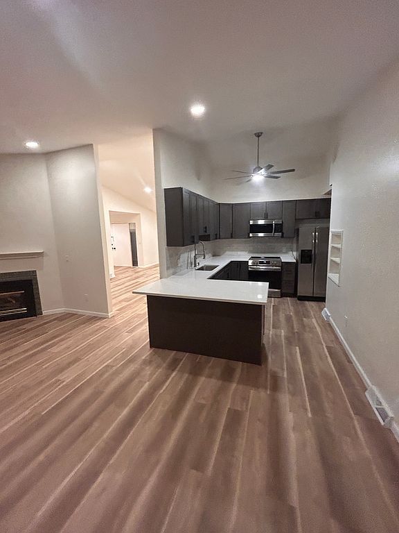 2 Loudonwood E - Property Image