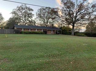 514 Magnolia Dr, Raleigh, MS 39153