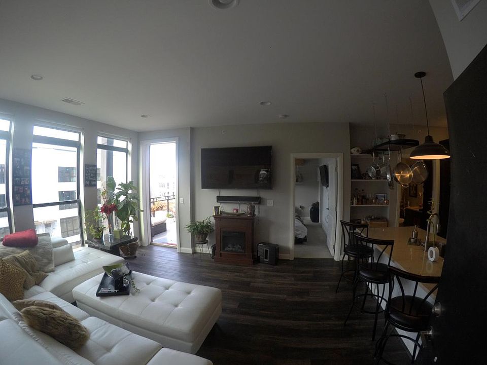 1st image of 340 Auden Ave Unit 3A
