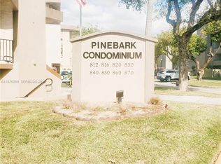 Pinebark, Miami, FL 33172