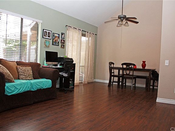4th image of 331 S Doral St