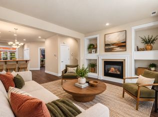 129 Spruce St, Fircrest, WA 98466