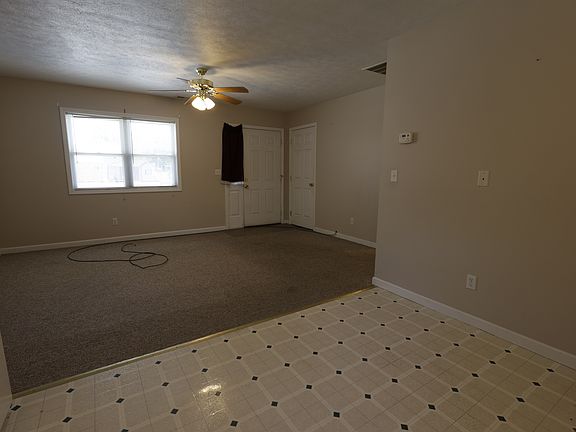 4th image of 325 S Main St Unit 1