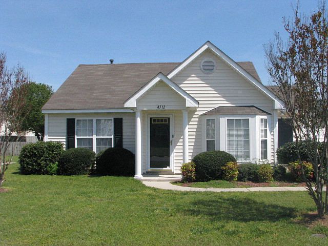 1st image of 4712 Honeysuckle Ln