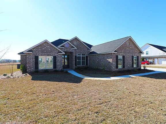 3rd image of 304 Hathersage Dr
