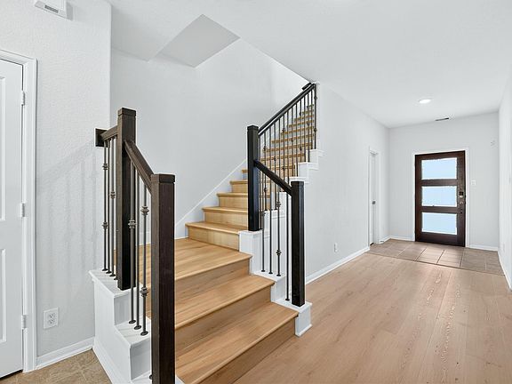 4th image of 2129 Solstice Blvd