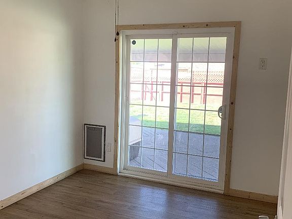 5th image of 1438 Coronado Ave