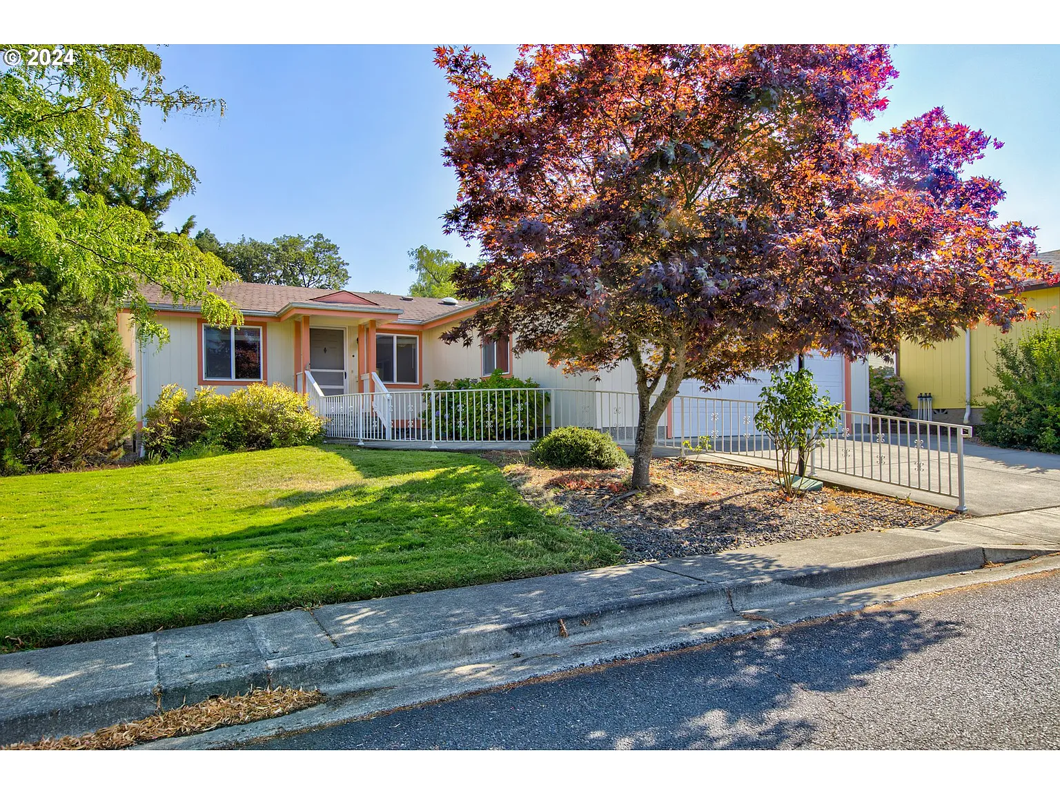 155 Littlebrook Ln photo 1