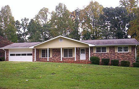 BEAUTIFUL ALL BRICK RANCH