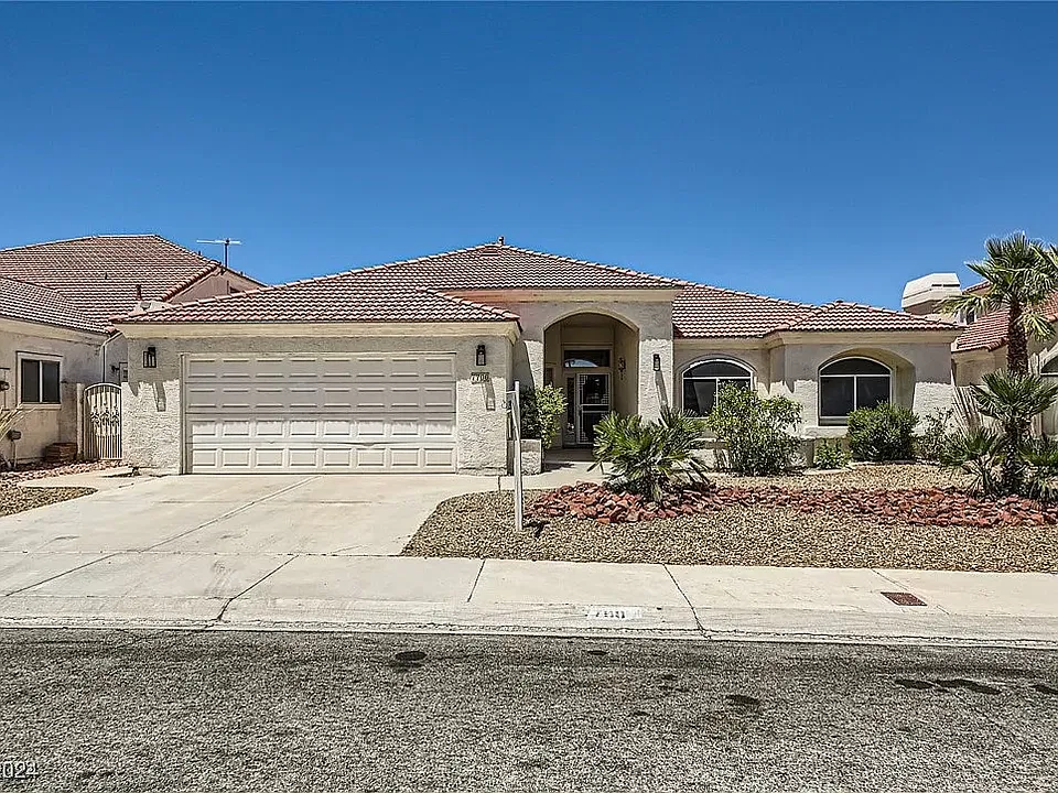 7700 Desert Delta Dr