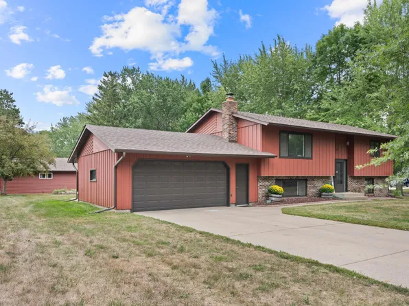 1016 3 1/2 Ave N, Sauk Rapids, MN 56379