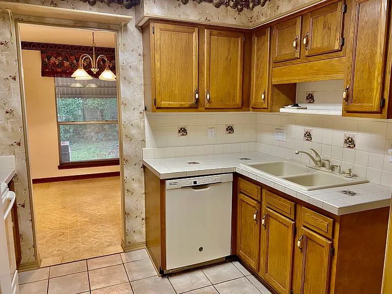 11390 Tanager Dr S — Photo 20