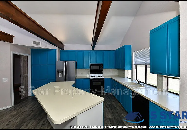 3212 Canyon Point Ln — Photo 17