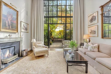 7 Beekman Place