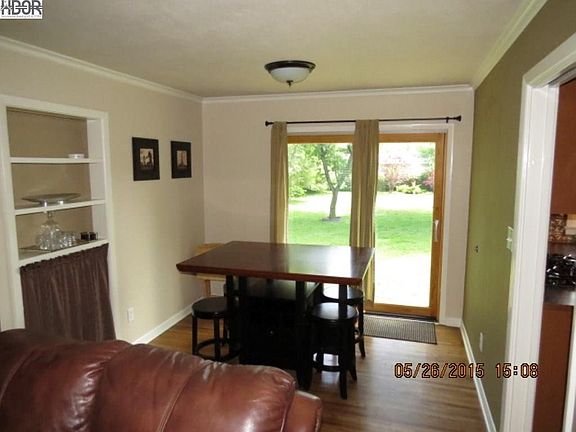 4th image of 223 W 25th Ave